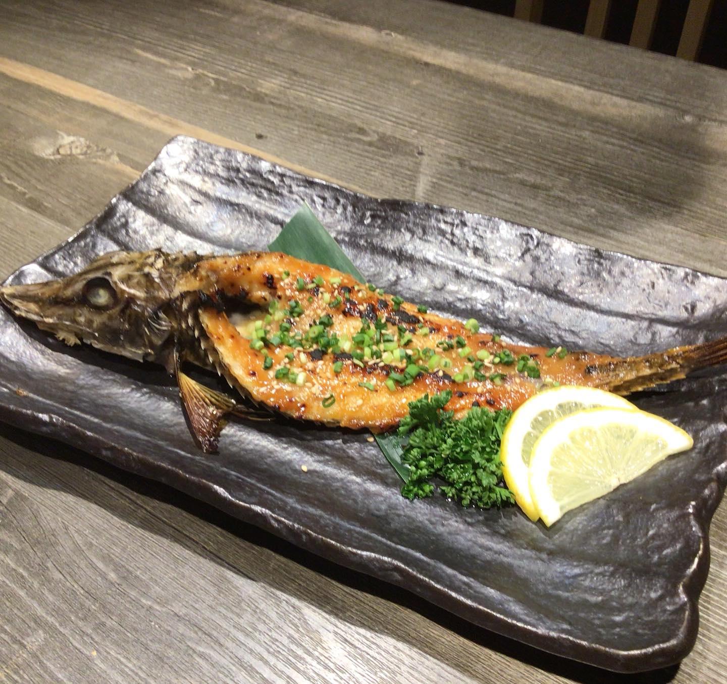 【すすきの×海鮮】0時まで営業中です《魚しょう 狸小路店》restaurants/sushi/izakaya/선술집/스…